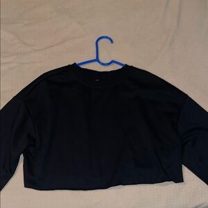 Black Drop Shoulder Crop Pullover